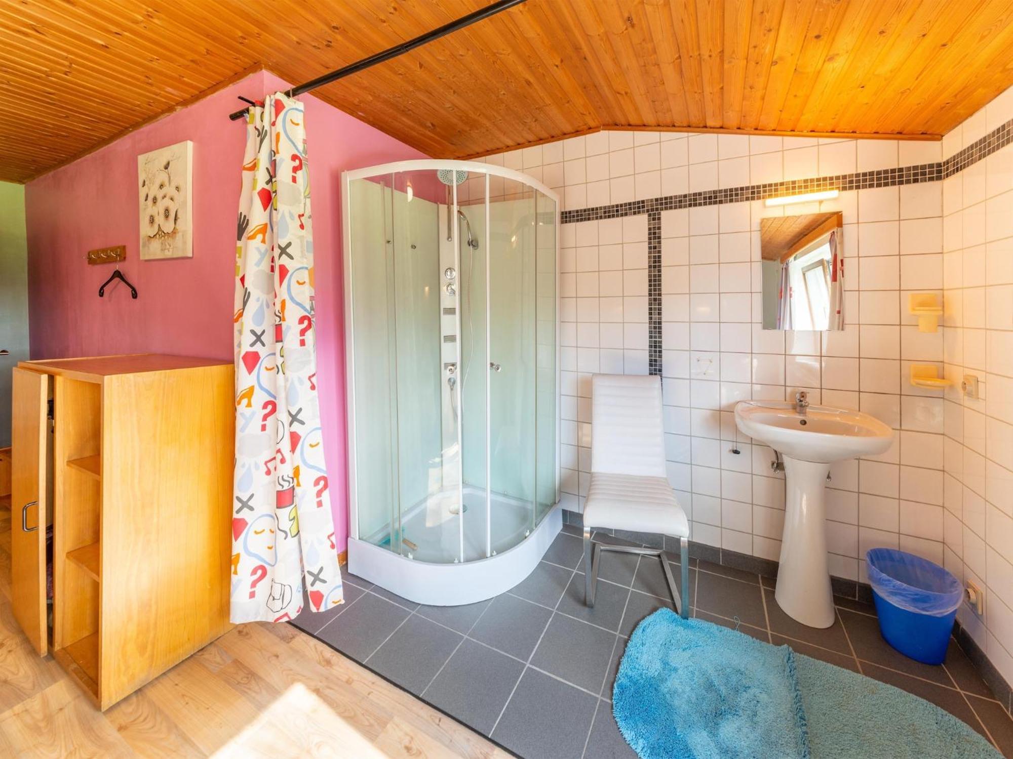 Wonderful Holiday Home In Montleban With Sauna Exterior photo